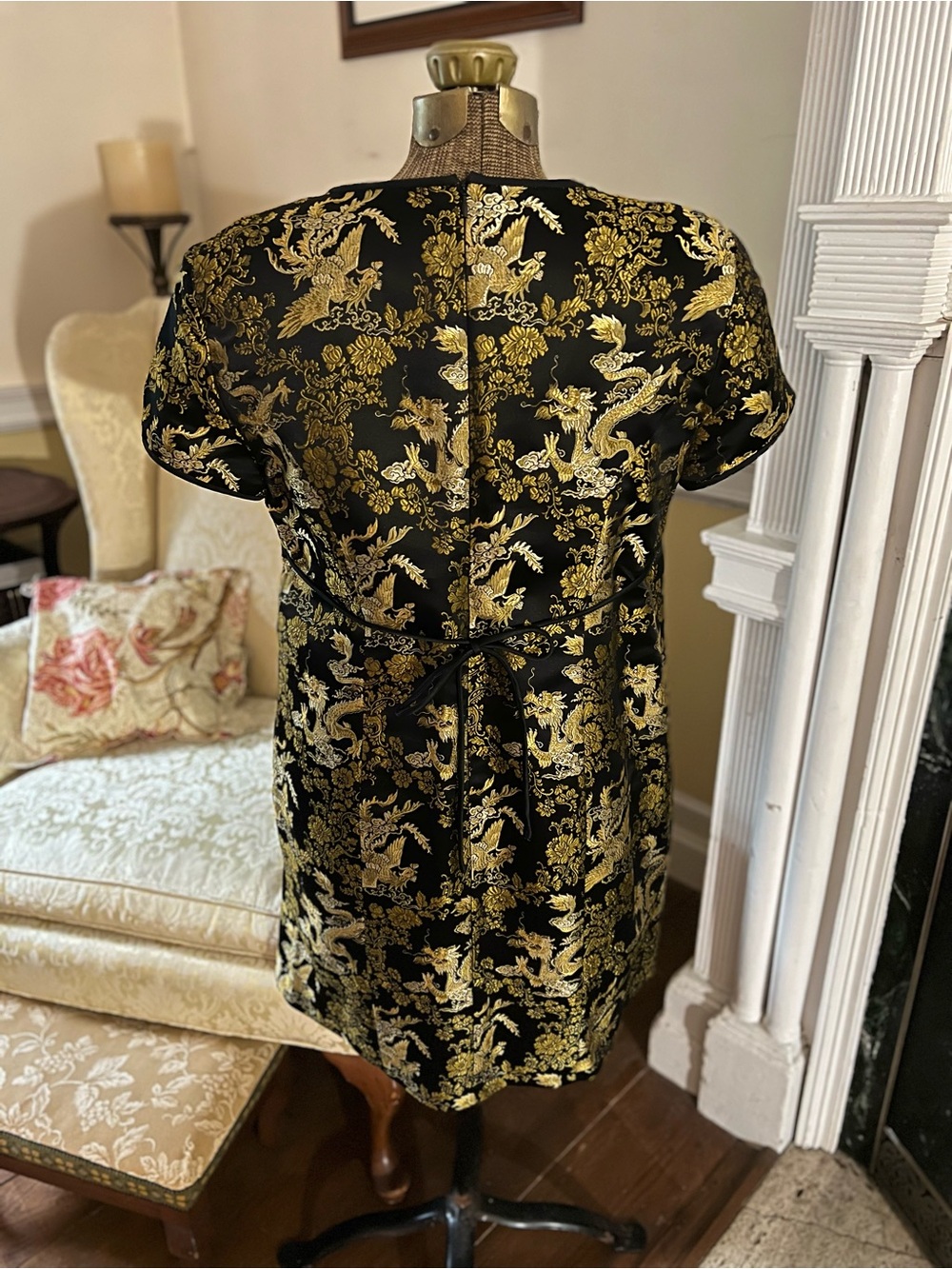 Black Gold Metallic Brocade Dragon Birds Cocktail Dress Vintage Mimi Maternity - Picture 9 of 12